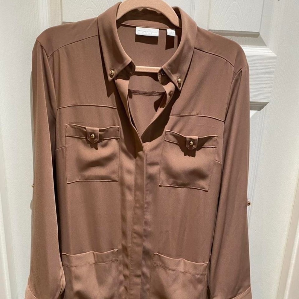 New York & Company tan maxi dress with pockets and button-up front. Size L